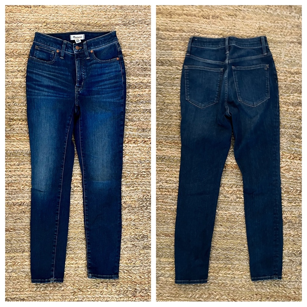 Curvy Highrise Skinny Jeans in Lanette Wash